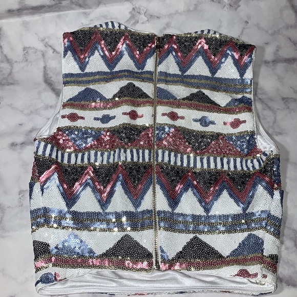 BEBE 2pcs Sequin multicolor crop-top and skirt - Picture 3 of 7